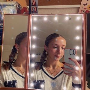 Meet your Posher, Emma